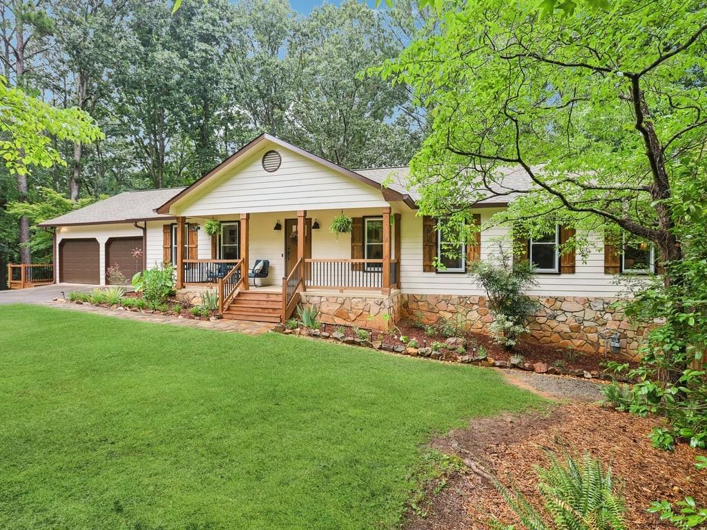 518 Picketts Crossing Property Photo 1