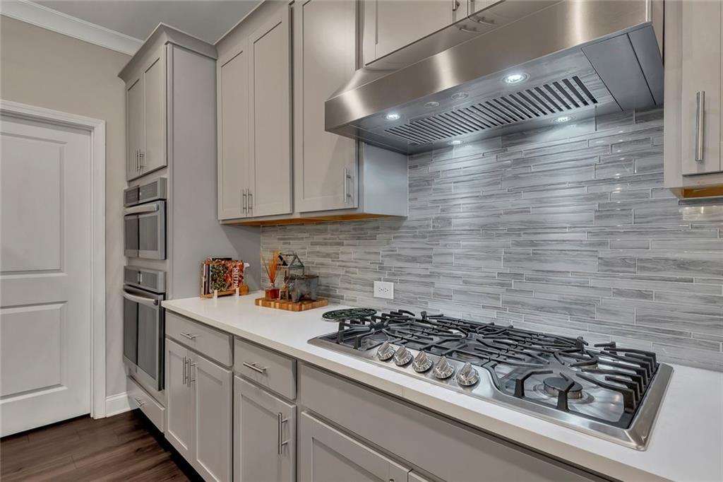 816 Spruce Avenue Property Photo 11