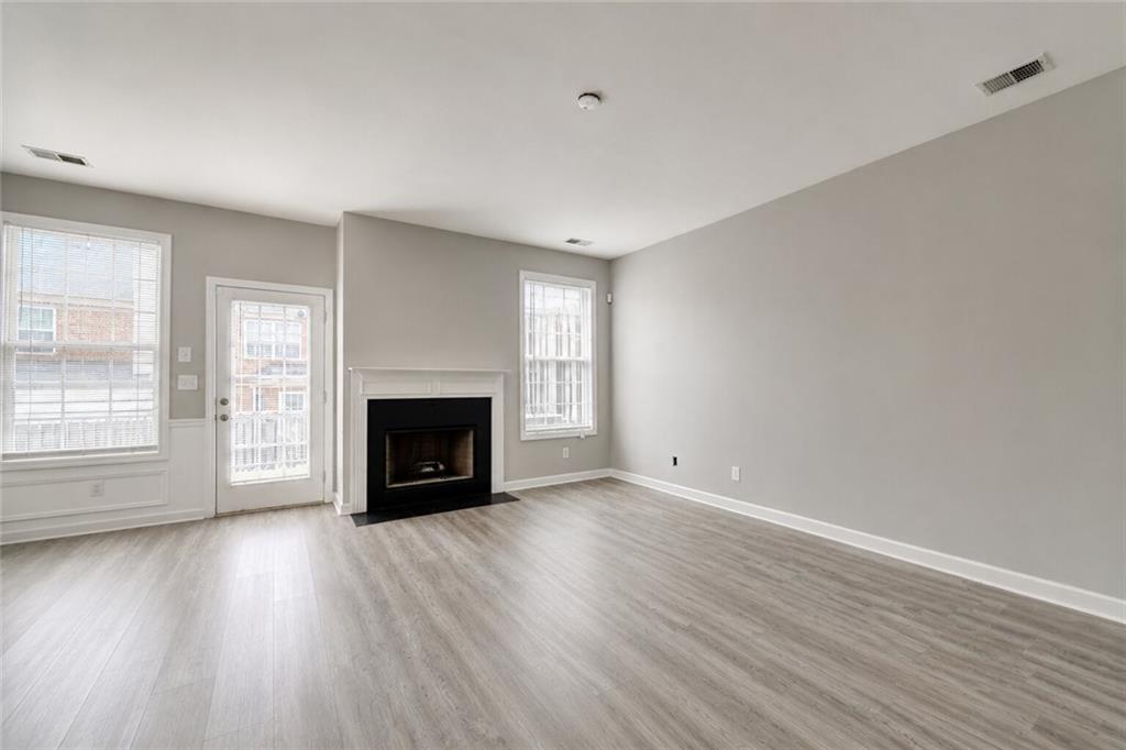 2785 Sudbury Trace Property Photo 10