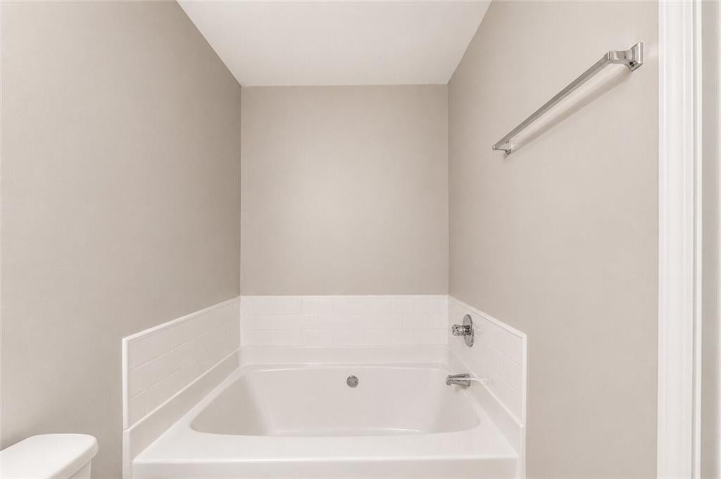 2785 Sudbury Trace Property Photo 21
