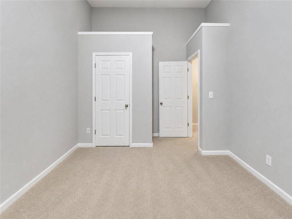 2785 Sudbury Trace Property Photo 32