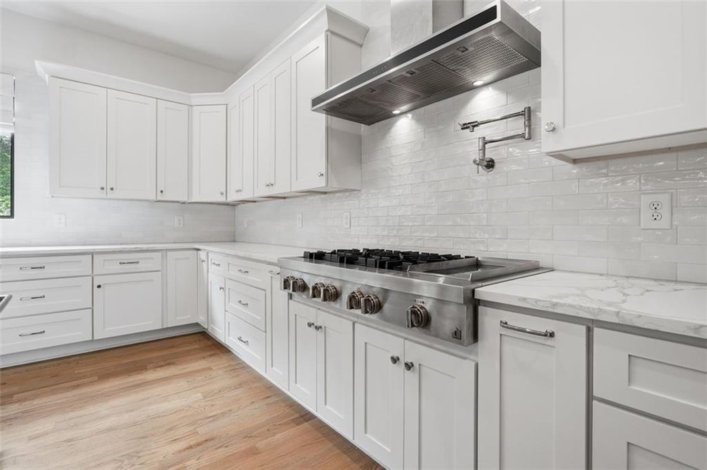 1200 Moores Mill Road Nw Property Photo 15