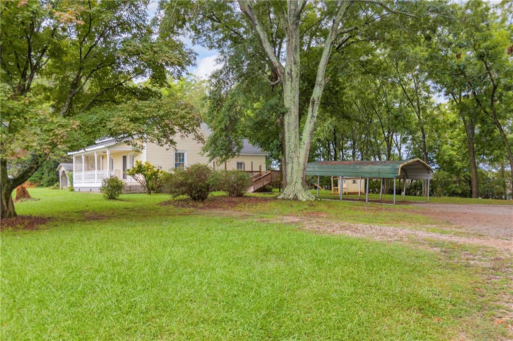 5270 Gainesville Street Property Photo 3