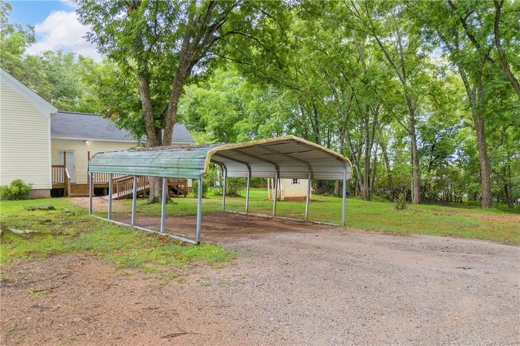 5270 Gainesville Street Property Photo 4