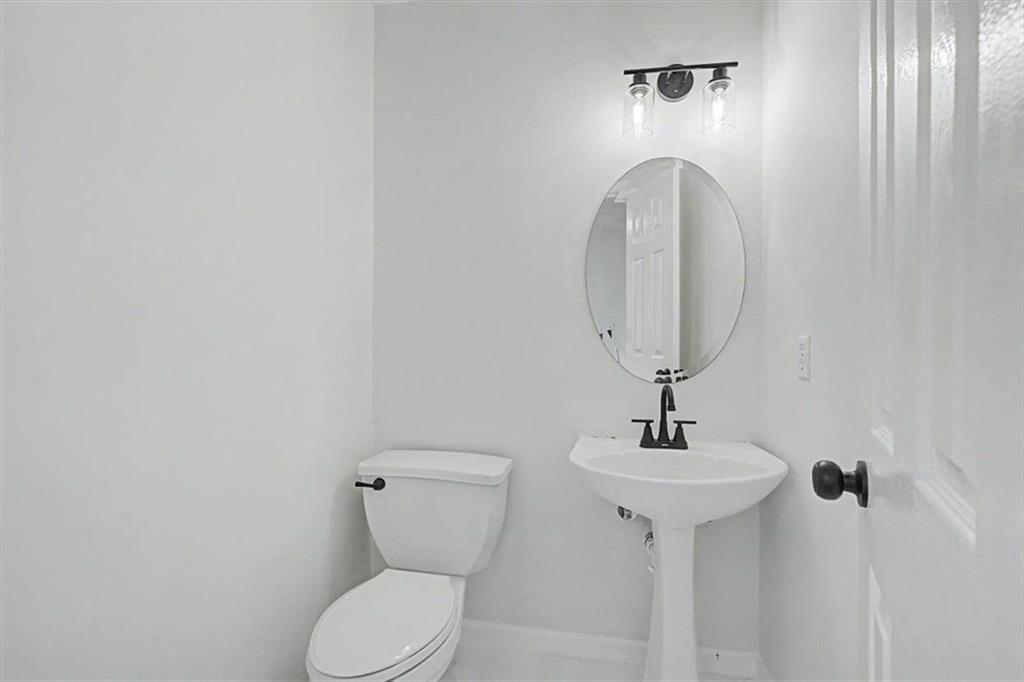 3709 Auldyn Drive Property Photo 18