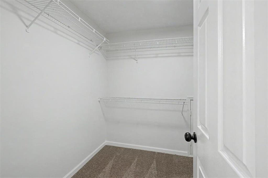 3709 Auldyn Drive Property Photo 35