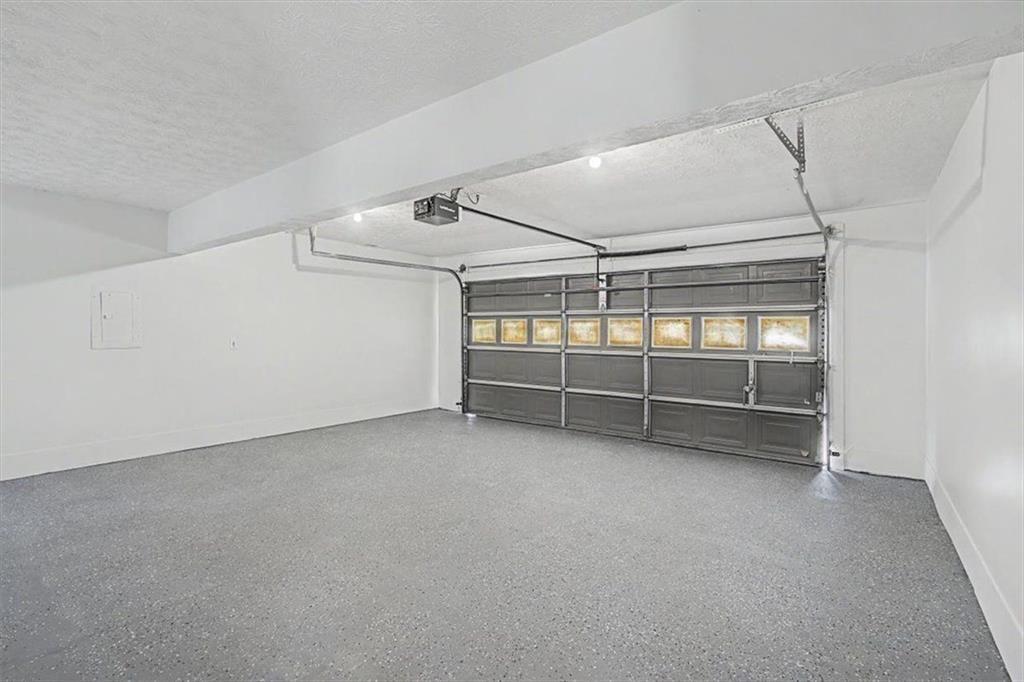 3709 Auldyn Drive Property Photo 38