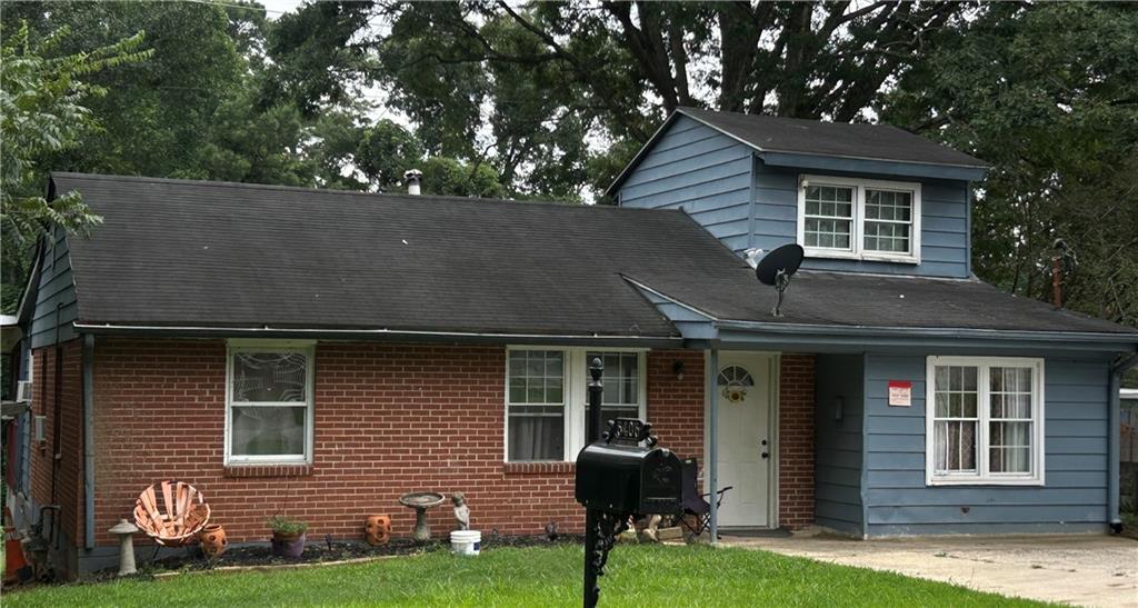 5405 Lee Circle Property Photo 1