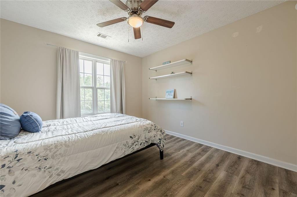 391 Pinewood Place Property Photo 21