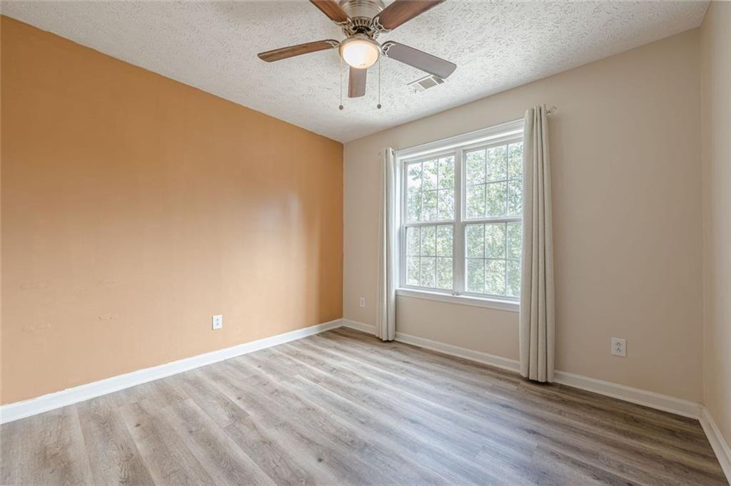 391 Pinewood Place Property Photo 23