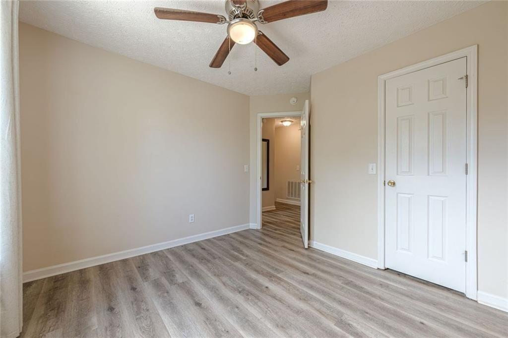 391 Pinewood Place Property Photo 24
