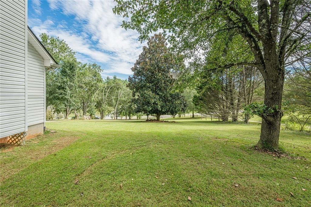 391 Pinewood Place Property Photo 33