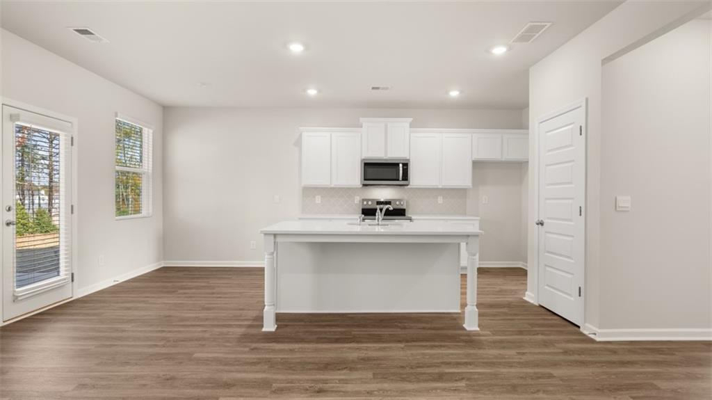 264 Bristol Boulevard Property Photo 14