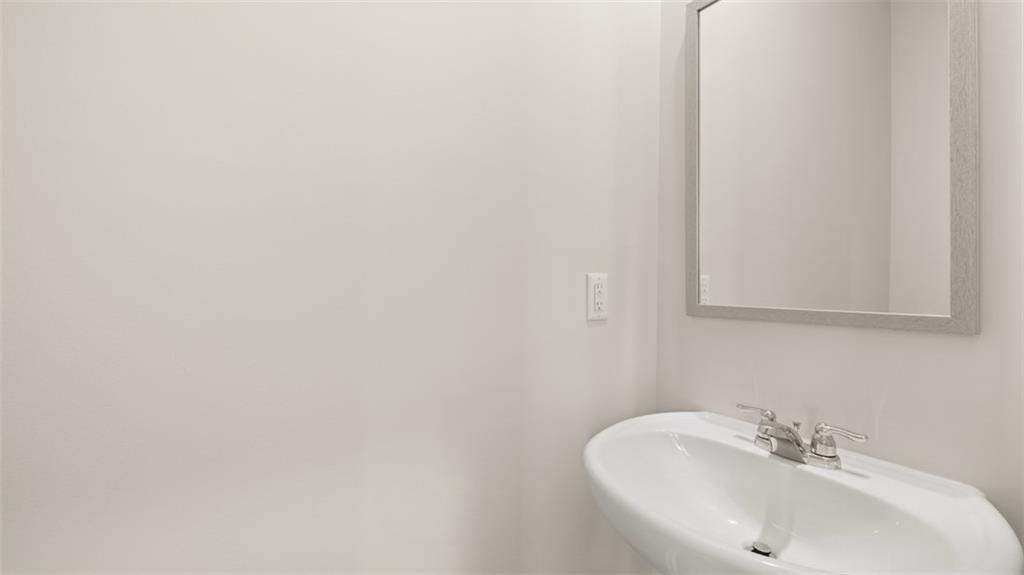 264 Bristol Boulevard Property Photo 23