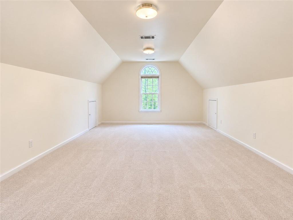 401 Sturdivant Ct Property Photo 35