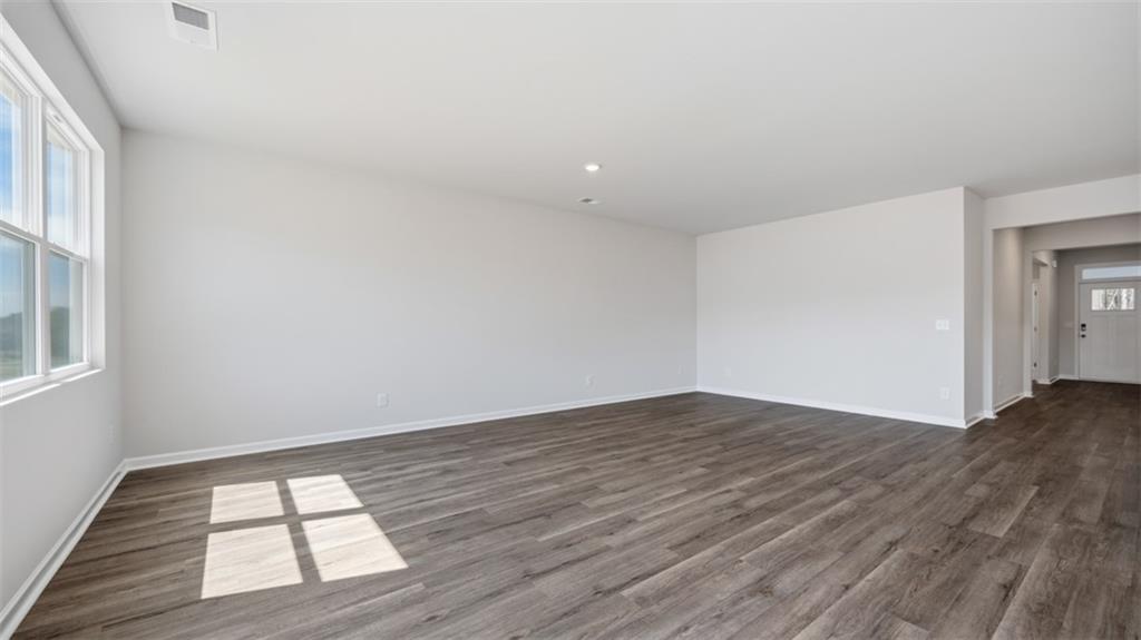 300 Bristol Boulevard Property Photo 24