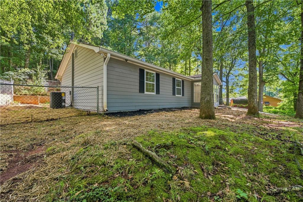 1338 Armstead Circle Property Photo 4