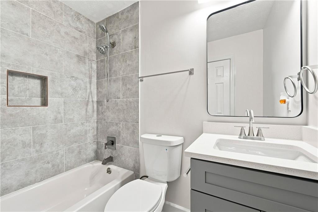 1338 Armstead Circle Property Photo 17