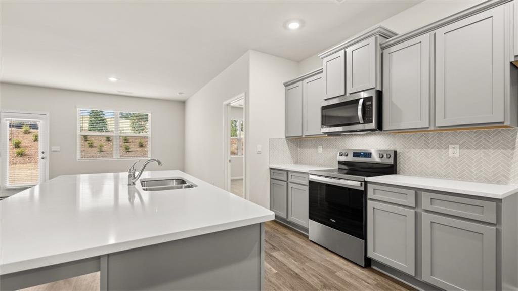 284 Bristol Boulevard Property Photo 16