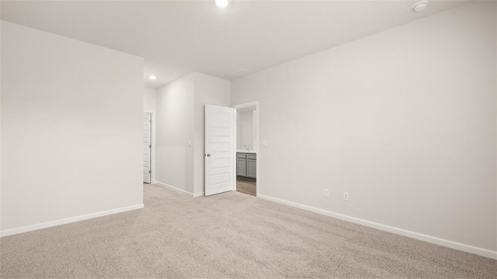 284 Bristol Boulevard Property Photo 26