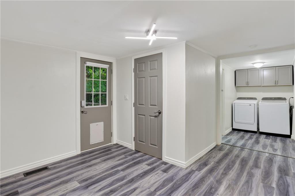 1374 Shangrila Circle Property Photo 11