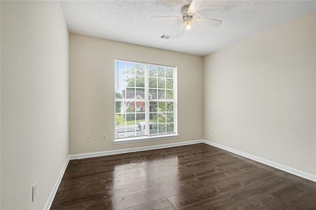 4824 Buchli Lane Property Photo 4