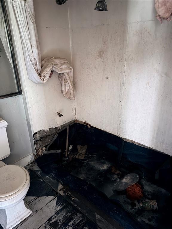 33 Tower Street Property Photo 9