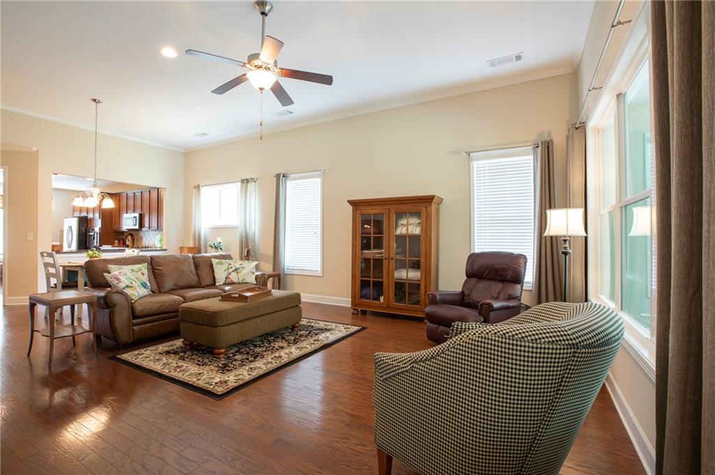 3688 Majestic Oak Drive Sw Property Photo 6