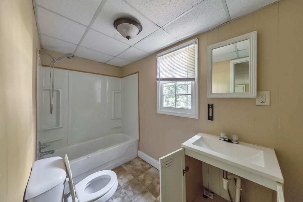 4259 Worth Street Nw Property Photo 13