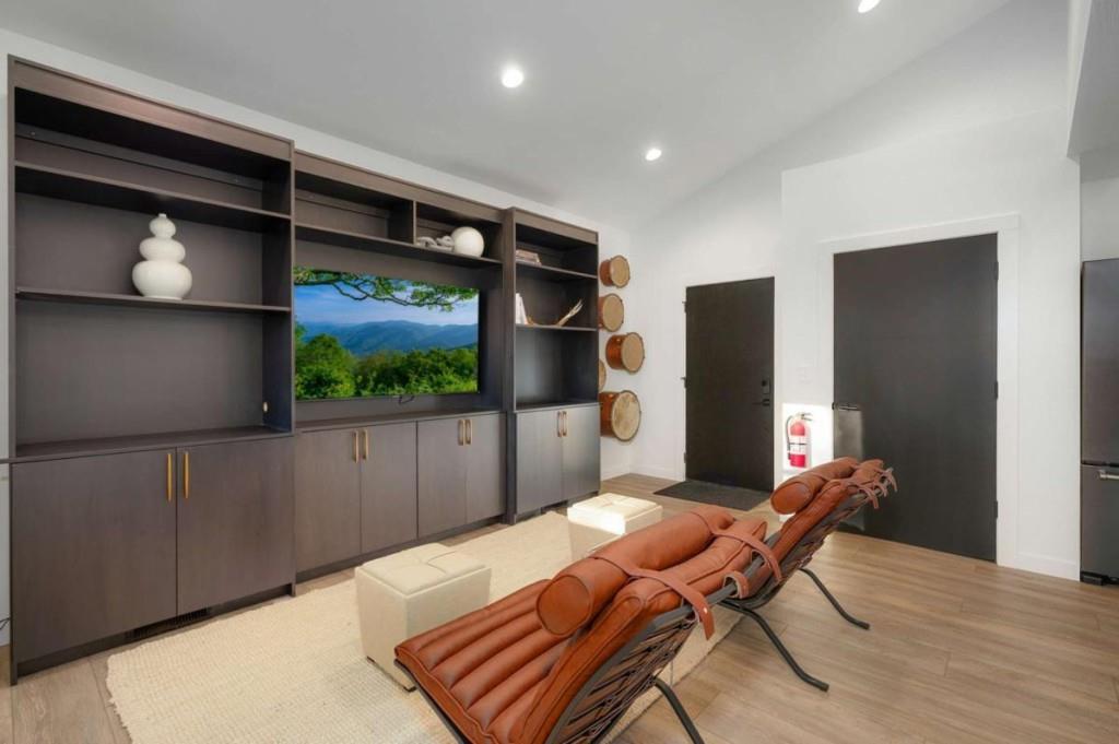 35 Dogwood Riverside Drive Property Photo 21