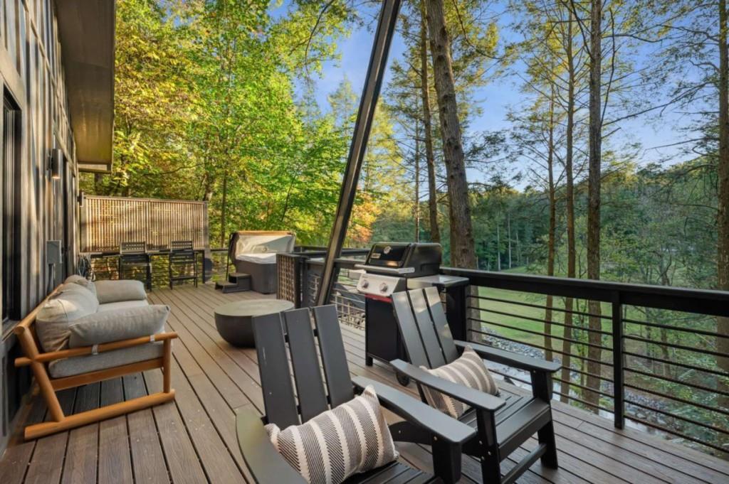 35 Dogwood Riverside Drive Property Photo 40