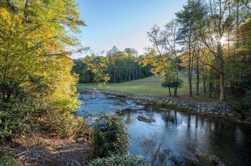 35 Dogwood Riverside Drive Property Photo 44