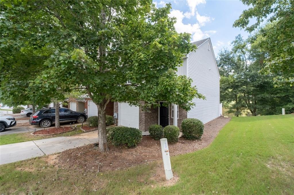 1428 Box Circle Property Photo 4