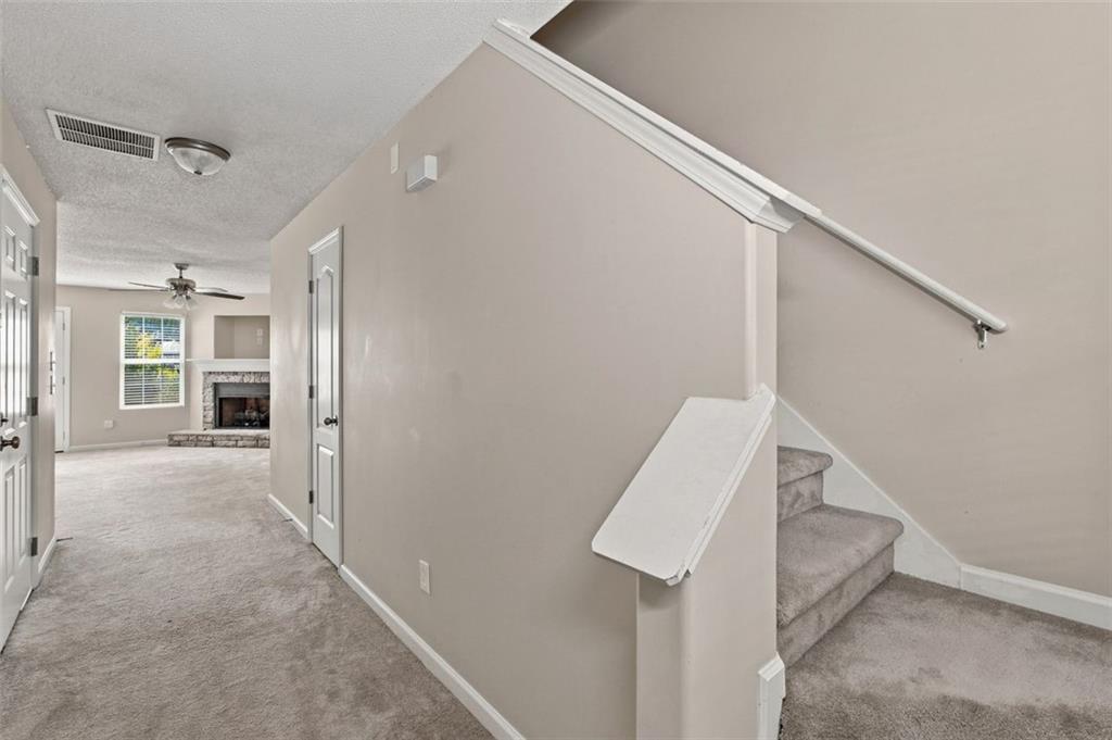 1428 Box Circle Property Photo 6
