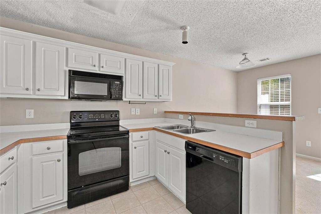 1428 Box Circle Property Photo 11