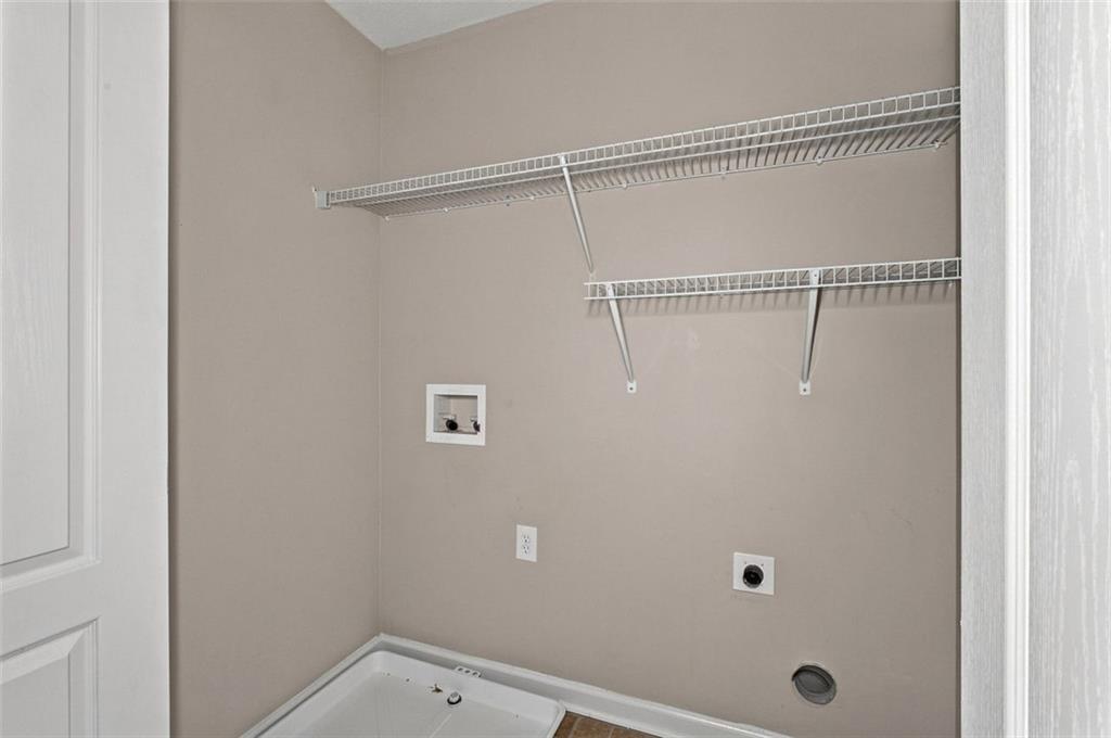 1428 Box Circle Property Photo 18