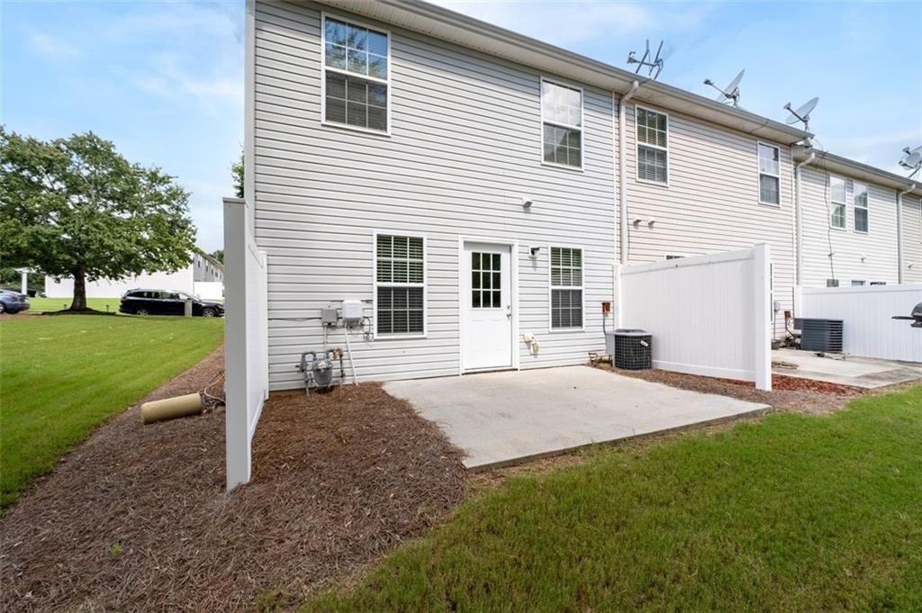 1428 Box Circle Property Photo 29