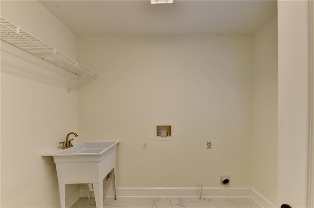 10645 Honey Brook Circle Property Photo 32
