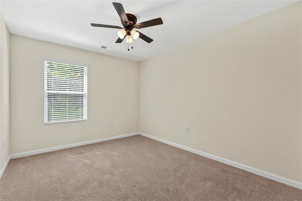 174 Hampton Circle Property Photo 20
