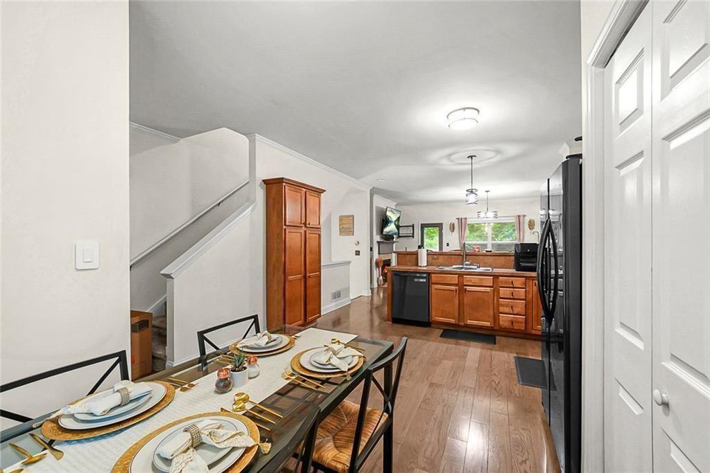 3034 Lauren Parc Road Property Photo 10