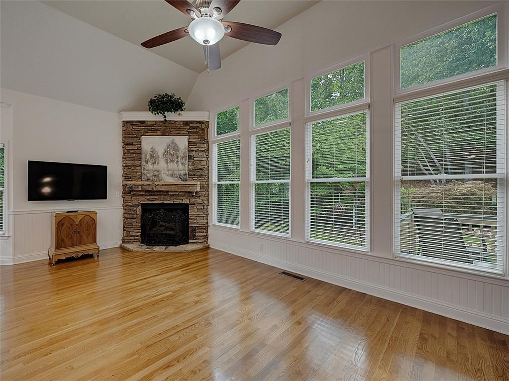 308 Morning Dew Court Property Photo 11