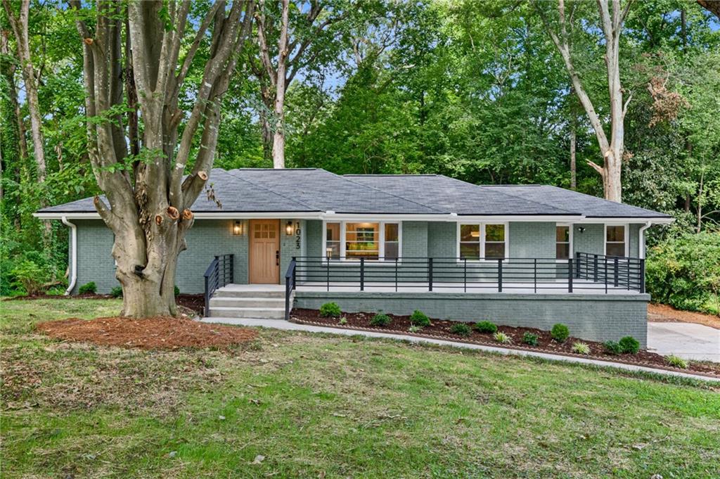 1023 Milam Circle