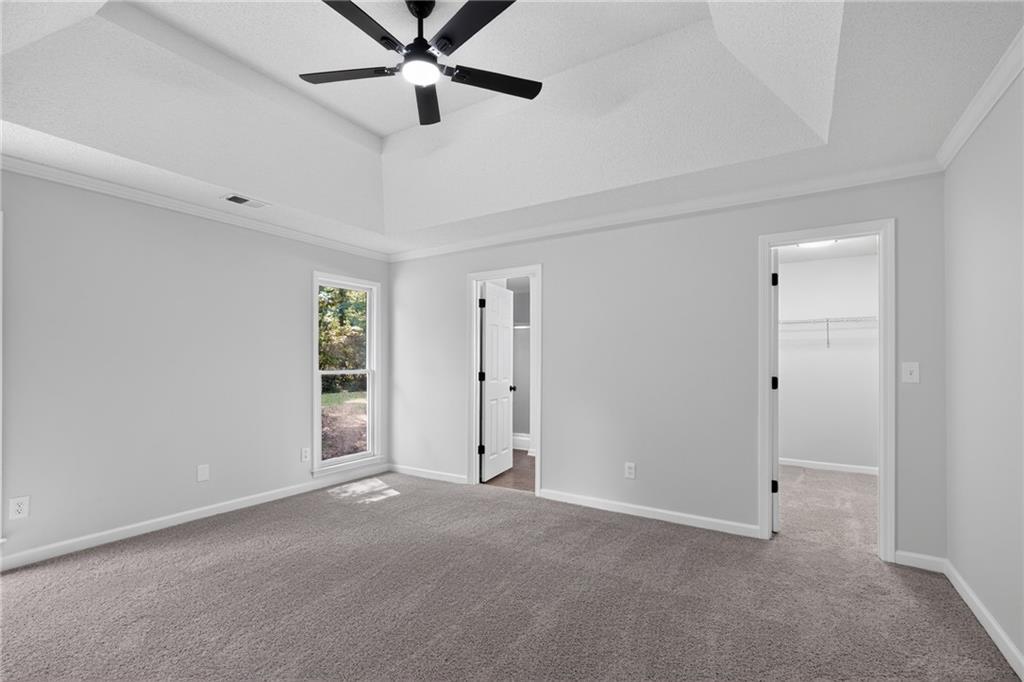 106 Crown Forest Drive Property Photo 12
