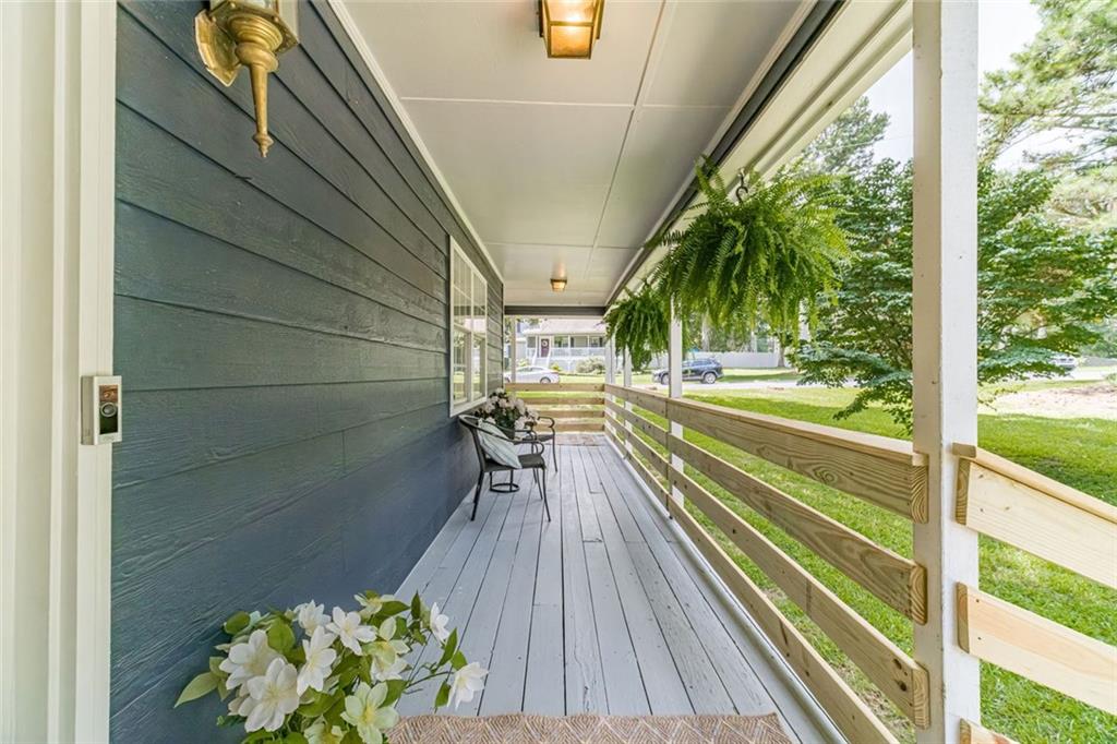 1290 Rocky Road Property Photo 3