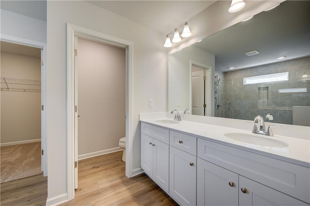 672 Leafy Branch Way Property Photo 29
