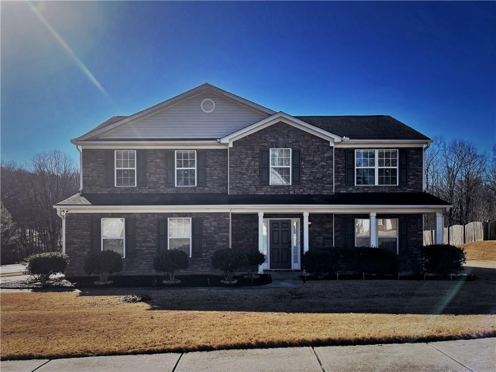 3368 Hill Pond Drive Property Photo 2