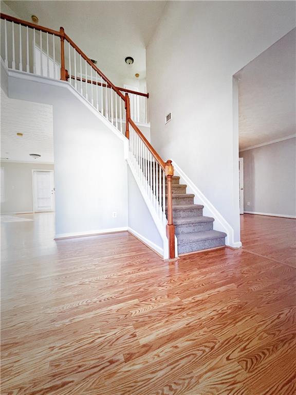 3368 Hill Pond Drive Property Photo 5