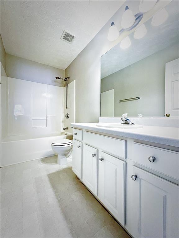 3368 Hill Pond Drive Property Photo 22