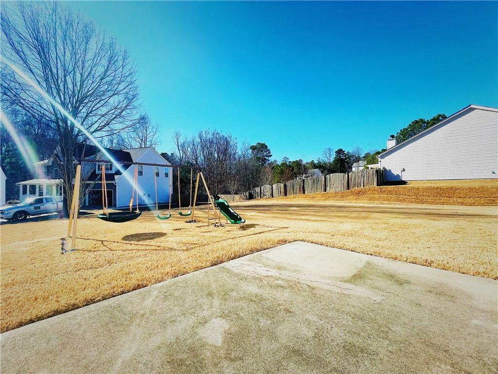 3368 Hill Pond Drive Property Photo 24