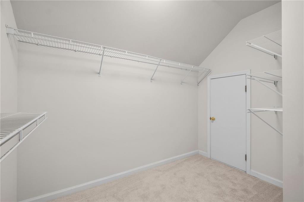 2300 Northwood Drive Property Photo 20